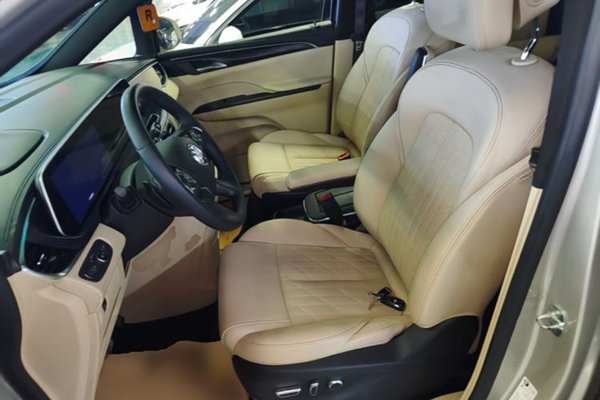 Buick GL8 2022, 117000 км, за 25024 USD - фото 22