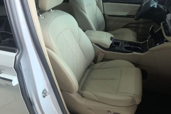 Buick GL8 2022, 49100 км, за 34174 USD - фото 14