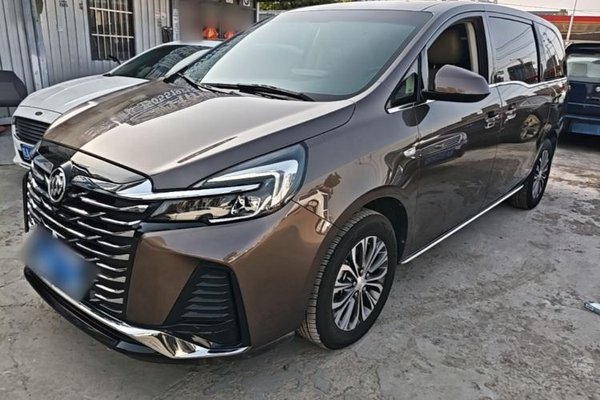 Buick GL8 · 2023 год