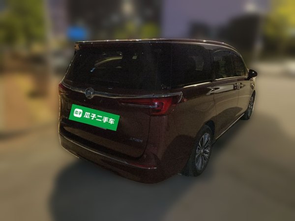 Buick GL8 2023, 117000 км, за 27826 USD