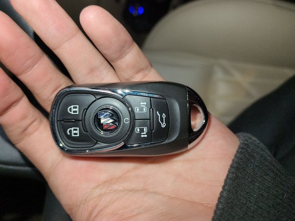 Buick GL8 2023, 117000 км, за 27826 USD - фото 15