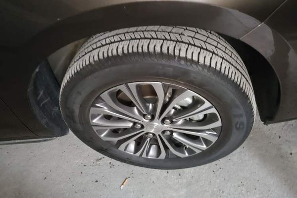 Buick GL8 2023, 13600 км, за 23560 USD - фото 8
