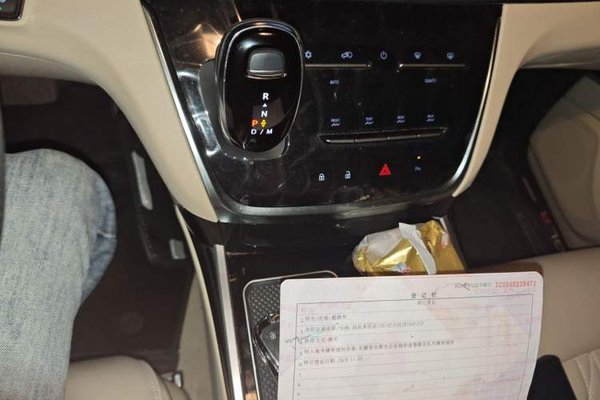 Buick GL8 2023, 24500 км, за 24474 USD - фото 15