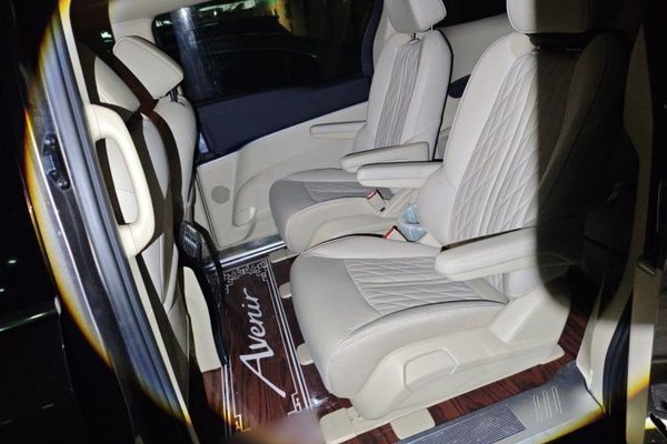 Buick GL8 2023, 24500 км, за 24474 USD - фото 18