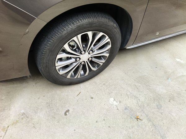 Buick GL8 2023, 39500 км, за 20365 USD - фото 8