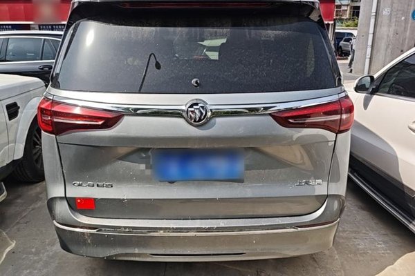 Buick GL8 2023, 117899 км, за 27735 USD