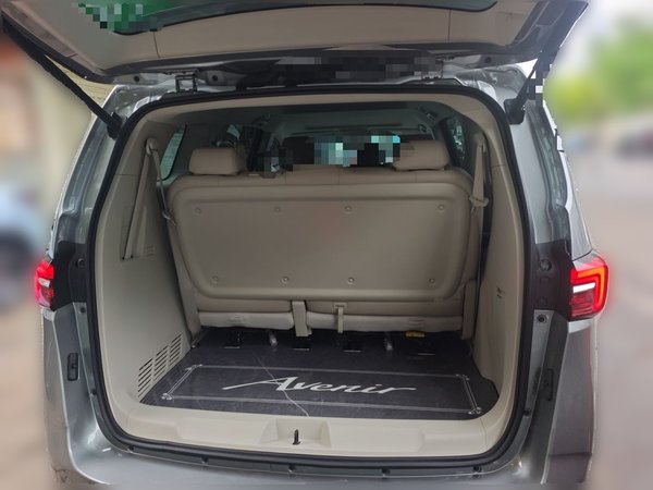Buick GL8 2023, 48000 км, за 20619 USD - фото 20