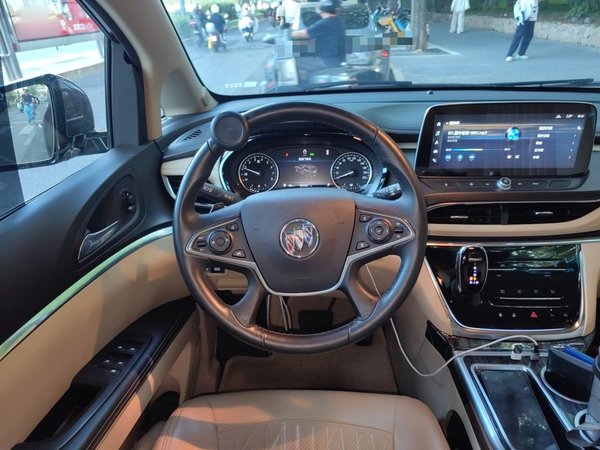 Buick GL8 2023, 76000 км, за 26272 USD - фото 11