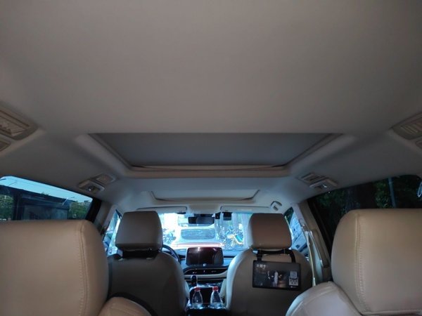 Buick GL8 2023, 76000 км, за 26272 USD - фото 19