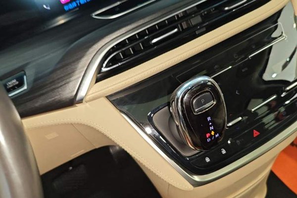 Buick GL8 2023, 46900 км, за 30533 USD - фото 17