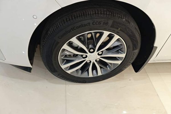 Buick GL8 2023, 46900 км, за 30533 USD - фото 11