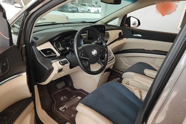 Buick GL8 2023, 37100 км, за 23267 USD - фото 23