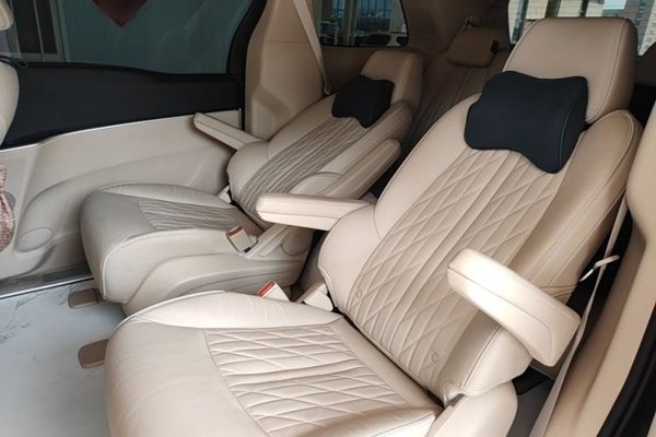 Buick GL8 2023, 37100 км, за 23267 USD - фото 25