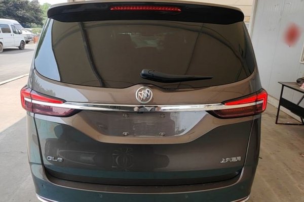 Buick GL8 2023, 37100 км, за 23267 USD