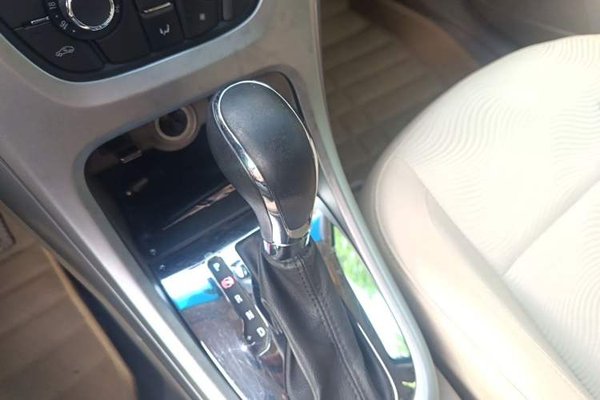 Buick GT 2013, за 2877 USD - фото 15