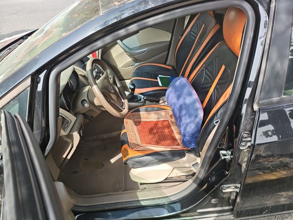 Buick GT 2013, 73100 км, за 3105 USD - фото 16