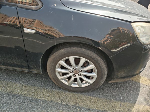 Buick GT 2013, 73100 км, за 3105 USD - фото 8