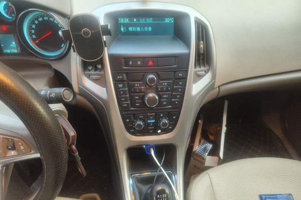 Buick GT 2013, 148700 км, за 2314 USD - фото 13