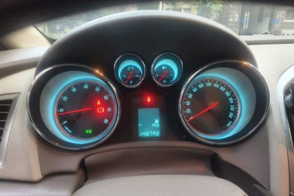 Buick GT 2013, 148700 км, за 2314 USD - фото 11