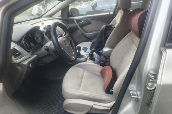 Buick GT 2013, 148700 км, за 2314 USD - фото 15