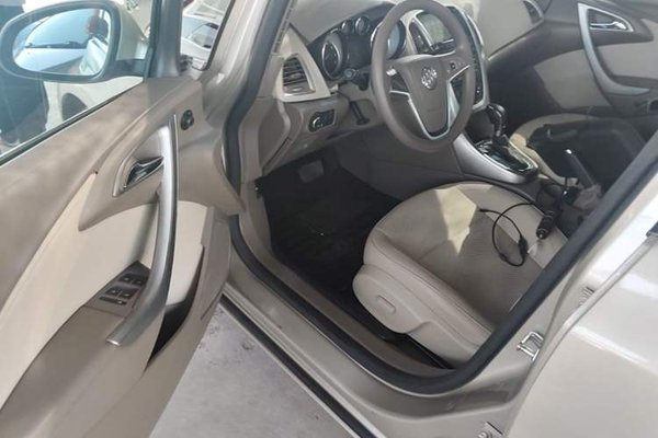 Buick GT 2013, 106500 км, за 3842 USD - фото 18