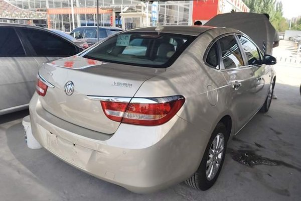 Buick GT 2013, 106500 км, за 3842 USD - фото 6