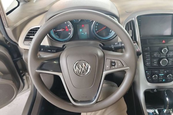 Buick GT 2013, 106500 км, за 3842 USD - фото 13