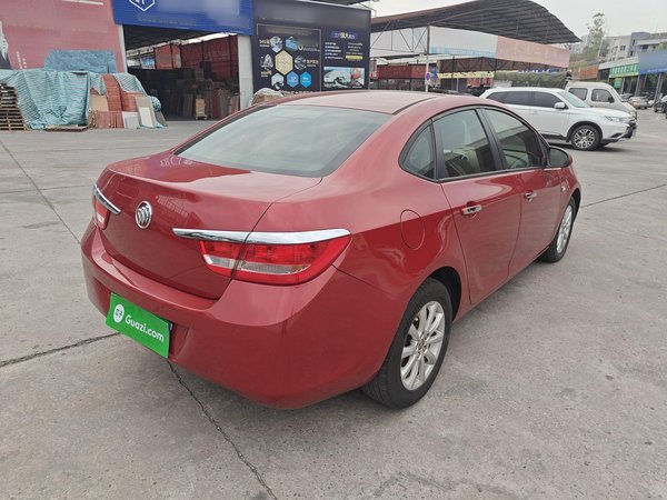 Buick GT 2013, 109000 км, за 3639 USD - фото 8