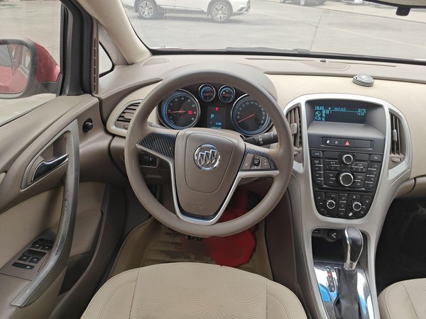 Buick GT 2013, 109000 км, за 3639 USD - фото 13