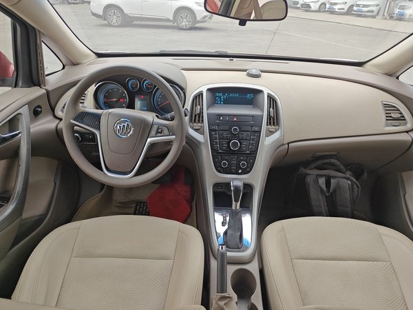Buick GT 2013, 109000 км, за 3639 USD - фото 12