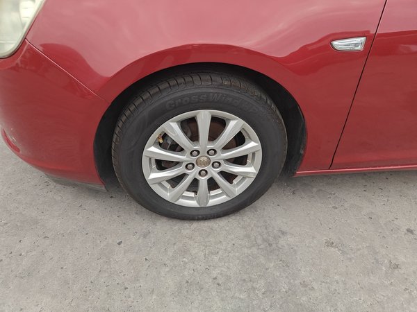 Buick GT 2013, 109000 км, за 3639 USD