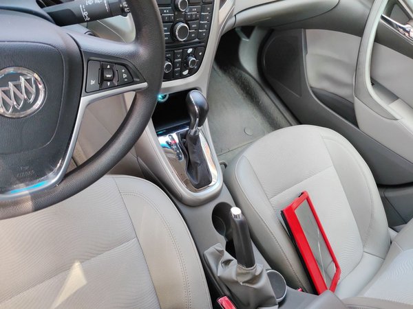 Buick GT 2013, 113200 км, за 3686 USD - фото 15