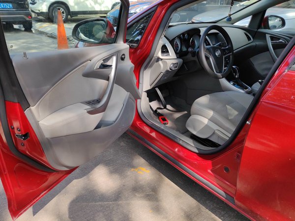 Buick GT 2013, 113200 км, за 3686 USD - фото 21