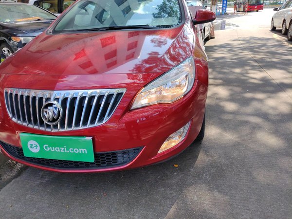 Buick GT 2013 XT 1.6L Automatic Fashion Edition, 2013 года