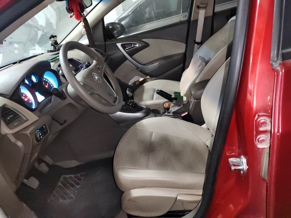 Buick GT 2013, 91300 км, за 3346 USD - фото 16