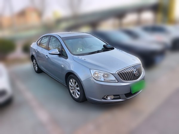 Buick GT 2013, 181900 км, за 2409 USD