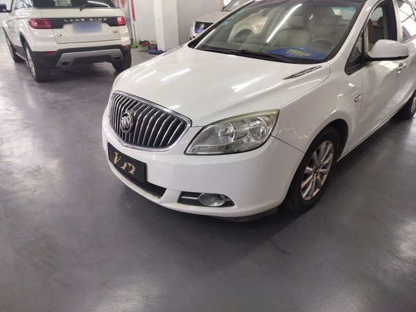 Buick GT 2013, 124700 км, за 4017 USD - фото 9