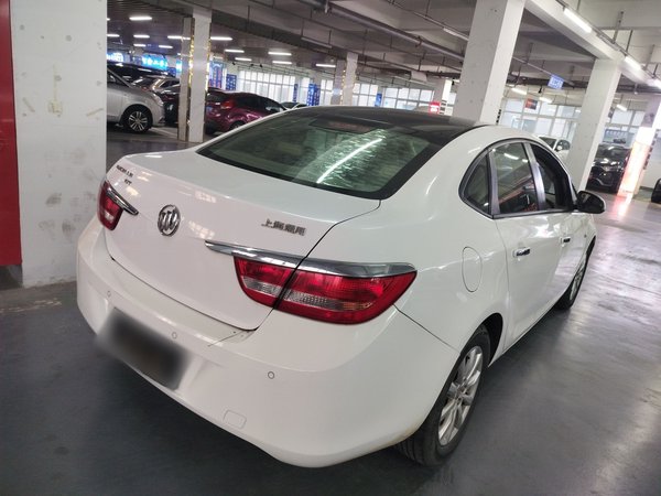 Buick GT 2013, 124700 км, за 4017 USD - фото 6