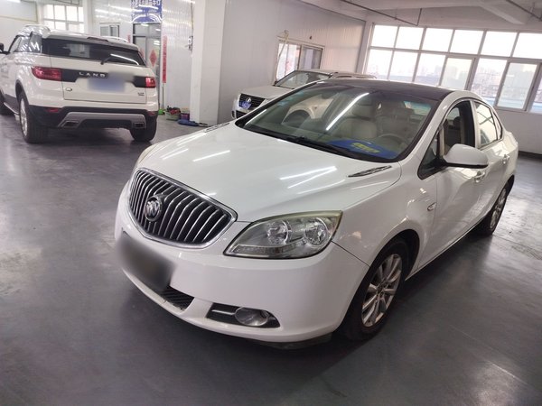 Buick GT 2013 GT 1.6L Manual Entry-Level Model