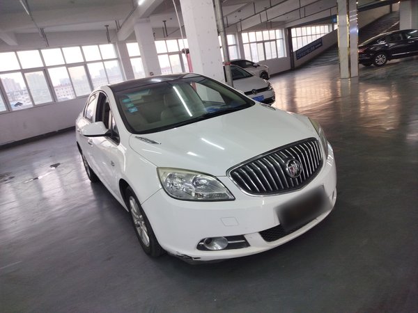 Buick GT 2013 GT 1.6L Manual Entry-Level Model, 2013 года