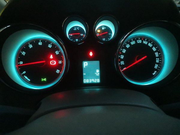 Buick GT 2013, 83900 км, за 2890 USD - фото 12