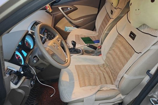 Buick GT 2013, 82300 км, за 2556 USD - фото 16