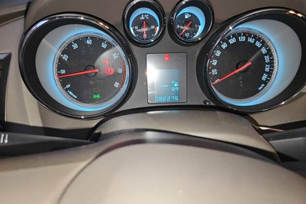 Buick GT 2013, 82300 км, за 2556 USD - фото 13