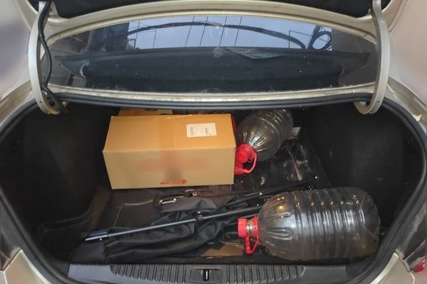 Buick GT 2013, 82300 км, за 2556 USD - фото 20