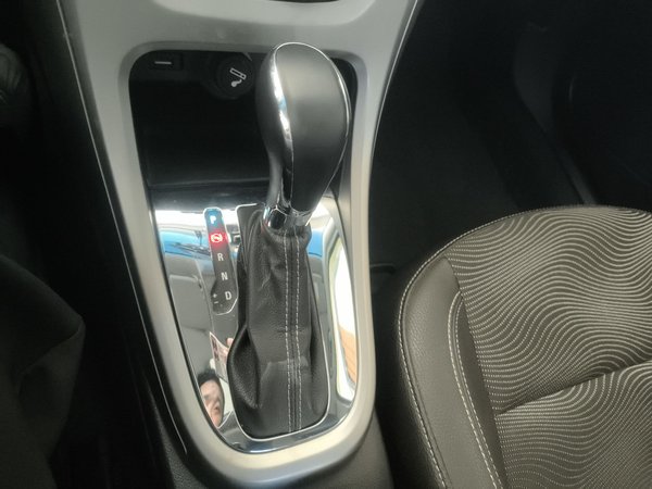 Buick GT 2014, 128500 км, за 4480 USD - фото 6