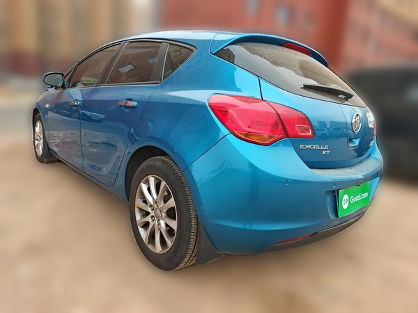 Buick GT 2014, 152200 км, за 2842 USD