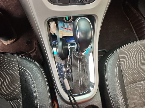 Buick GT 2014, 152200 км, за 2842 USD - фото 15