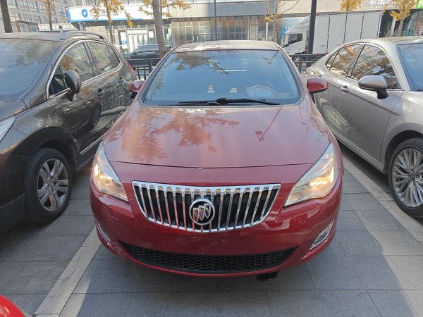Buick GT 2014 XT 1.6L Automatic Fashion Edition, 2014 года
