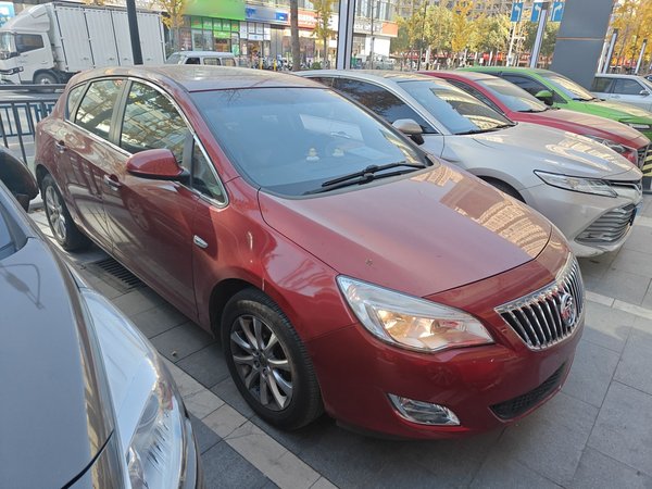 Buick GT 2014 XT 1.6L Automatic Fashion Edition, 2014 года