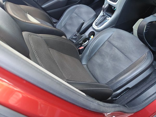 Buick GT 2014, 86500 км, за 3836 USD - фото 24